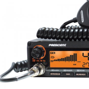 Les Postes AM / FM / BLU